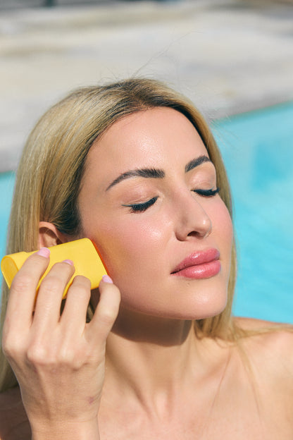 INVISIBLE AGE-PROTECTION SPF50 Priming Sunscreen Stick - Watermelon Glow &amp; Vitamin C